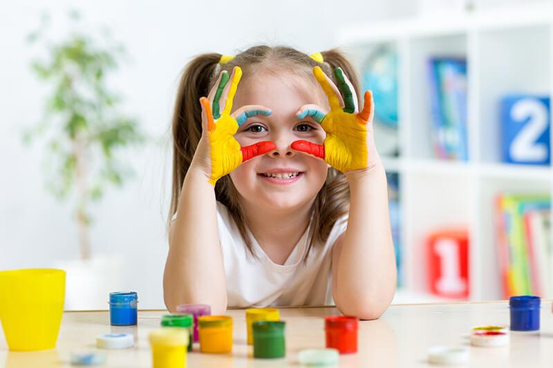 Niña sonriendo